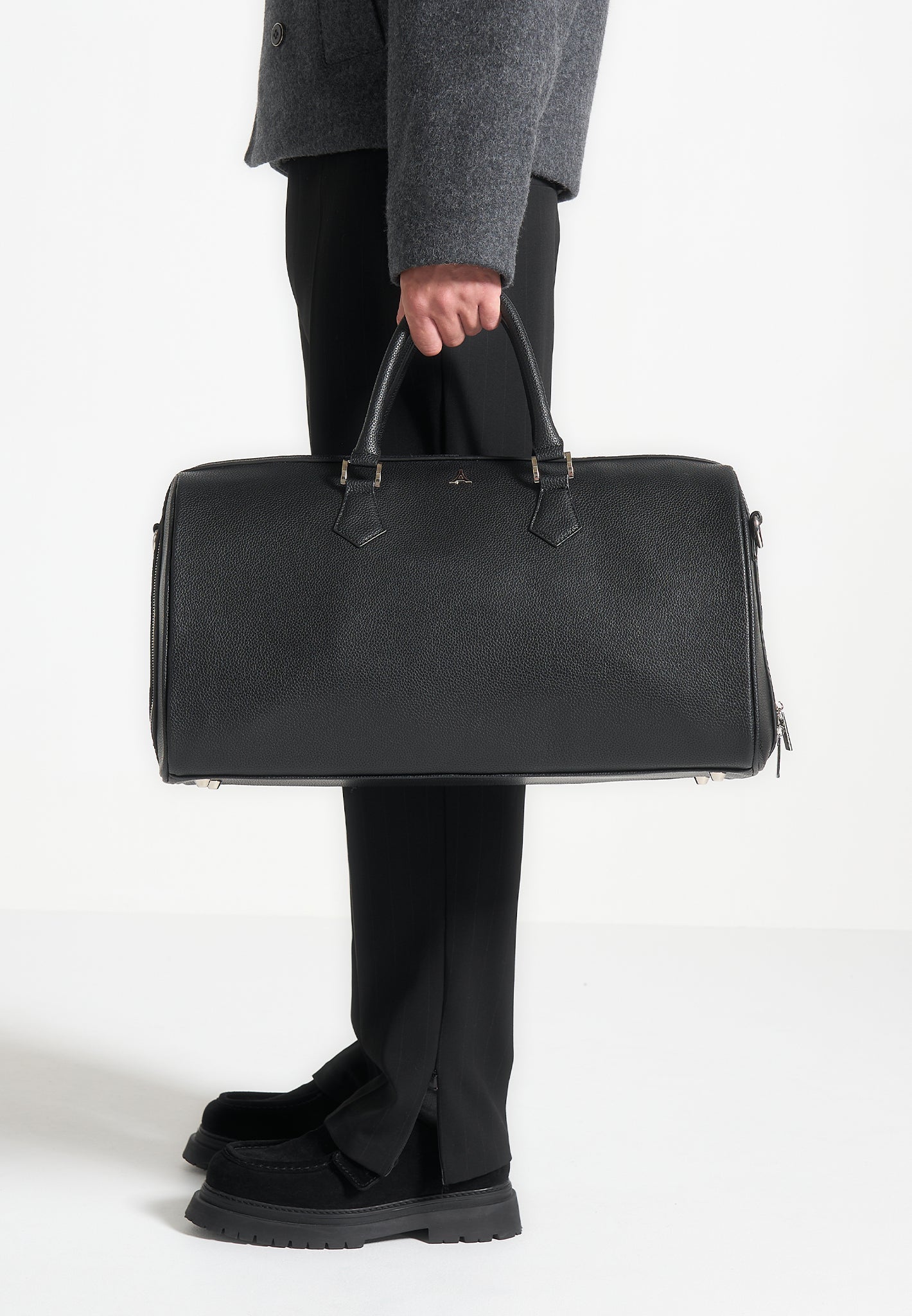 Éternel Leather Travel Bag - Black